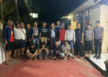 Grebek Rumah yang Dicurigai Sebagai Tempat Penyalahgunaan Narkotika, Polisi Amankan Empat Pelaku di Sungai Nanam