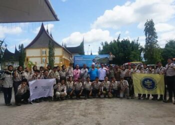 Mahasiswa IPB Penelitian Flora dan Fauna di Lokasi Potensial Pariwisata Pasbar, Danau Laut Tinggal