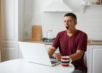 7 Kebiasaan Buruk Dapat Mempengaruhi Kesehatan