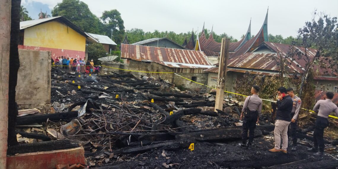 Sebanyak 8 KK dan 28 Jiwa Terdampak Akibat Kebakaran di Nagari Cupak