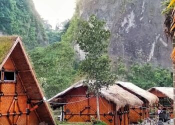 Menikmati Nuansa Etnik di Rumah Pohon Inyiak Bukittinggi