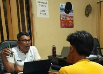 Polisi Serahkan Pelaku Pungli Jembatan Siti Nurbaya ke Satpol PP Padang Untuk Dibina