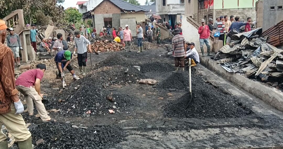 Korban Mengungsi ke Rumah Kerabat Pasca Kebakaran yang Hanguskan 13 Rumah di Kinari