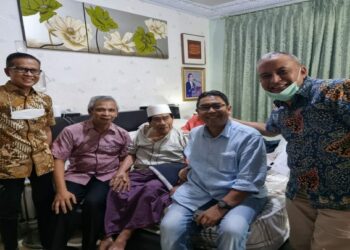 Sesepuh Minang Azwar Anas Wafat, Semen Padang Sangat Kehilangan