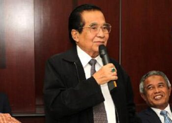 In Memoriam Azwar Anas Sang Revolusioner Sepak Bola: SPFC, PSSI, Ligina dan Malu Sepakbola Gajah