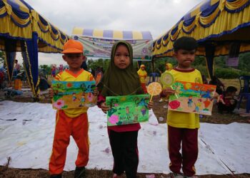 Kenalkan Pesona Geosite Saniang Baka, Ratusan Anak TK di Solok Ikuti Lomba Mewarnai