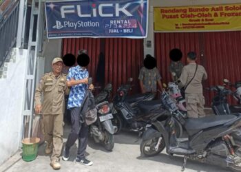 Dirazia Satpol PP, Puluhan Pelajar Bolos Sekolah di Kota Solok Berhamburan Melarikan Diri