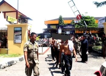 Satpol PP Minta Orang Tua Puluhan Remaja Terduga Akan Tawuran Bawa Kartu Keluarga ke Mako