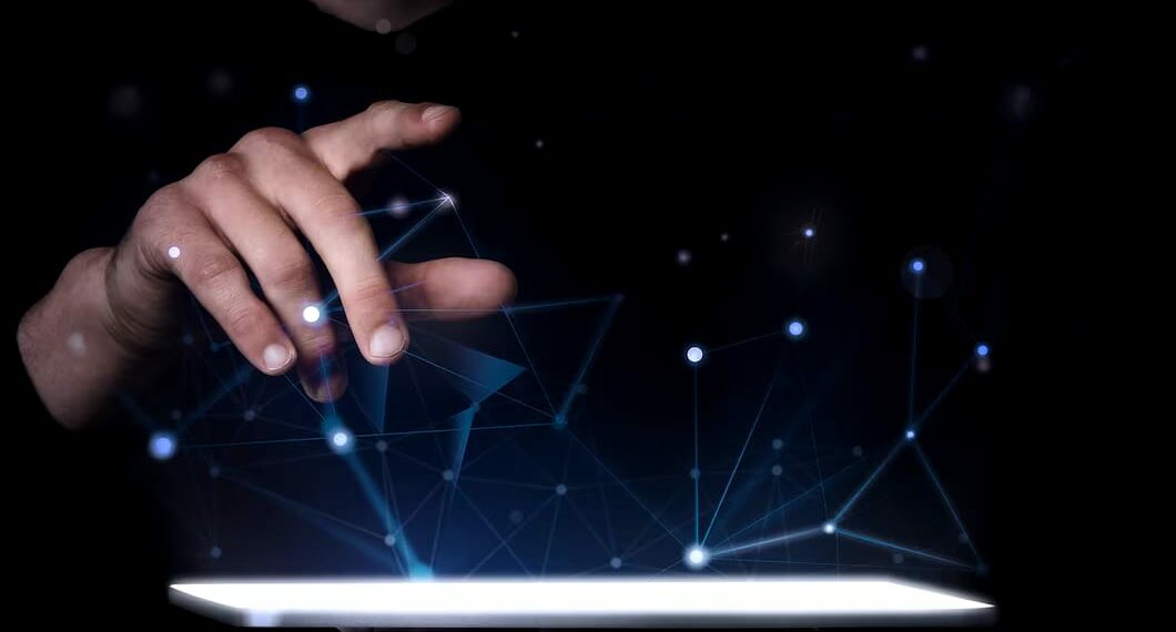 Kecanduan Teknologi: Apa yang Terjadi Pada Otak Kita?