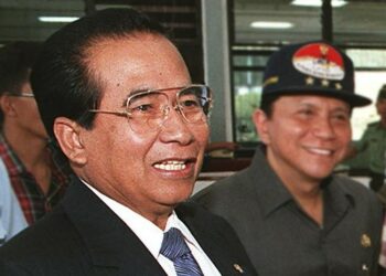 Gubernur Sumbar Periode 1977-1987 Wafat, Pemerintah Disarankan Ajak Rakyat Kibarkan Bendera Setengah Tiang