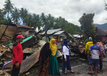 Delapan Unit Bangunan di Muaro Pingai Kabupaten Solok Terbakar, 2 Diantaranya Rumah Gadang