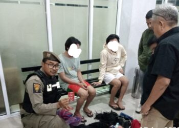 3 Gay yang Ditangkap Satpol PP Bukittinggi Positif HIV, Wako: Salah Satunya Sudah Layani 1.200 Pelanggan