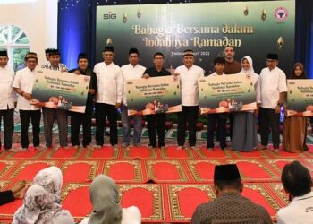 Safari Ramadan SIG Group: Santuni Anak Panti Asuhan, Semen Padang Salurkan Bantuan Total Rp1,13 Miliar