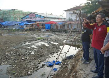 Jelang Peresmian oleh Presiden RI Jokowi, Hendri Septa Tinjau Persiapan Pembangunan Pasar Raya Fase VII Padang