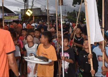 Prosesi “Maambiak Tanah”, Penanda Festival Tabuik Piaman 2023 Dimulai