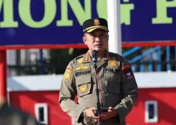 Fokus Penataan Pasar Raya Padang, Wawako Ekos Albar Motivasi Satpol PP Tegakkan Aturan Secara Humanis