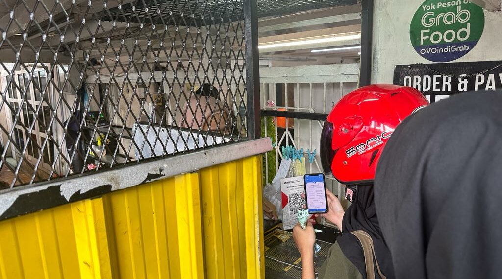 Keluhkan Biaya Layanan QRIS, Pedagang di Sumbar Akan Naikkan Harga Hingga 1%