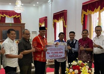 Bantuan Uang Pembinaan dari Pemprov Sumbar Diterima, Atlet dan Pelatih  Sampaikan Terimakasih