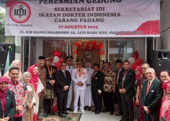 Di HUT Kemerdekaan RI ke-78, IDI Cabang Padang Punya Gedung Sekretariat Definitif  