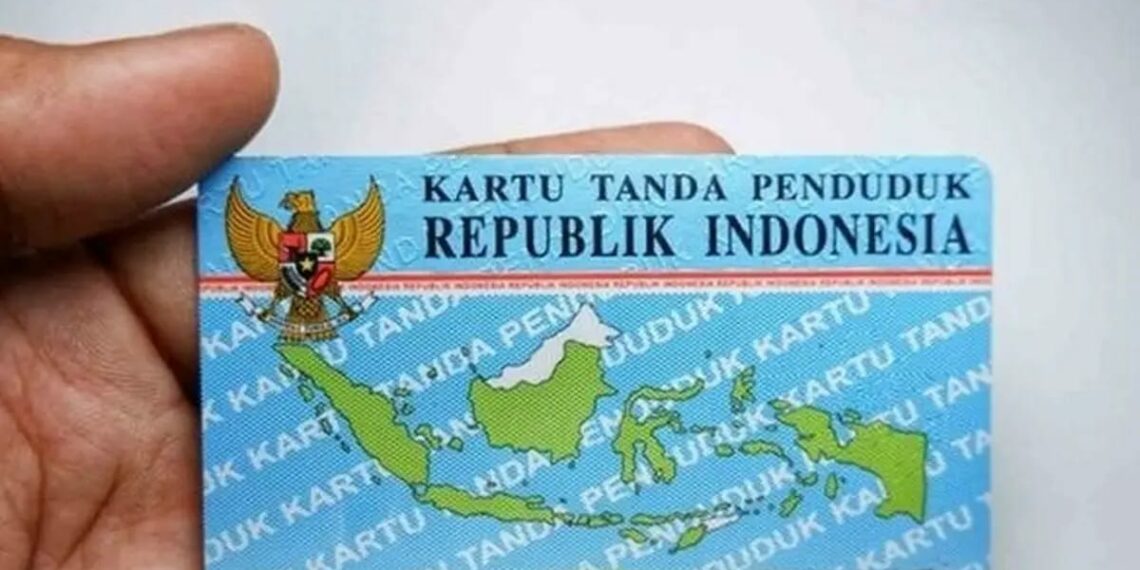 Layanan Jemput Bola Rekam E-KTP ke Sekolah, Banyak Murid Enggan Foto Menggunakan Seragam