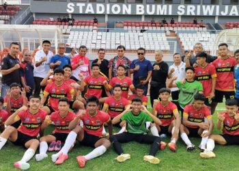 Kalah di Semifinal, Tim Sepak Bola Pelajar Sumbar Kalungkan Perunggu POPNAS XVI 2023