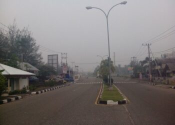 Kabut Asap, Warga Kota Padang Diimbau Tidak Bakar Sampah dan Cek Emisi Kendaraan
