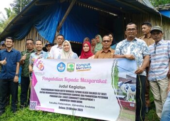 PKM Faterna Unand Beri Penyuluhan Budidaya Maggot BSF untuk Pengolahan Limbah RT di Nagari Balimbing