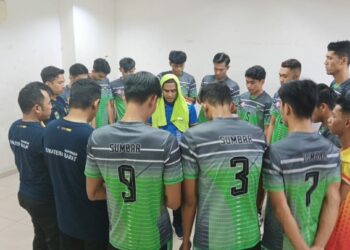 Porwil Sumatera XI-2023: Bungkam Tuan Rumah Riau, Tim Putra Bola Voli Sumbar Persembahkan Emas ke-21