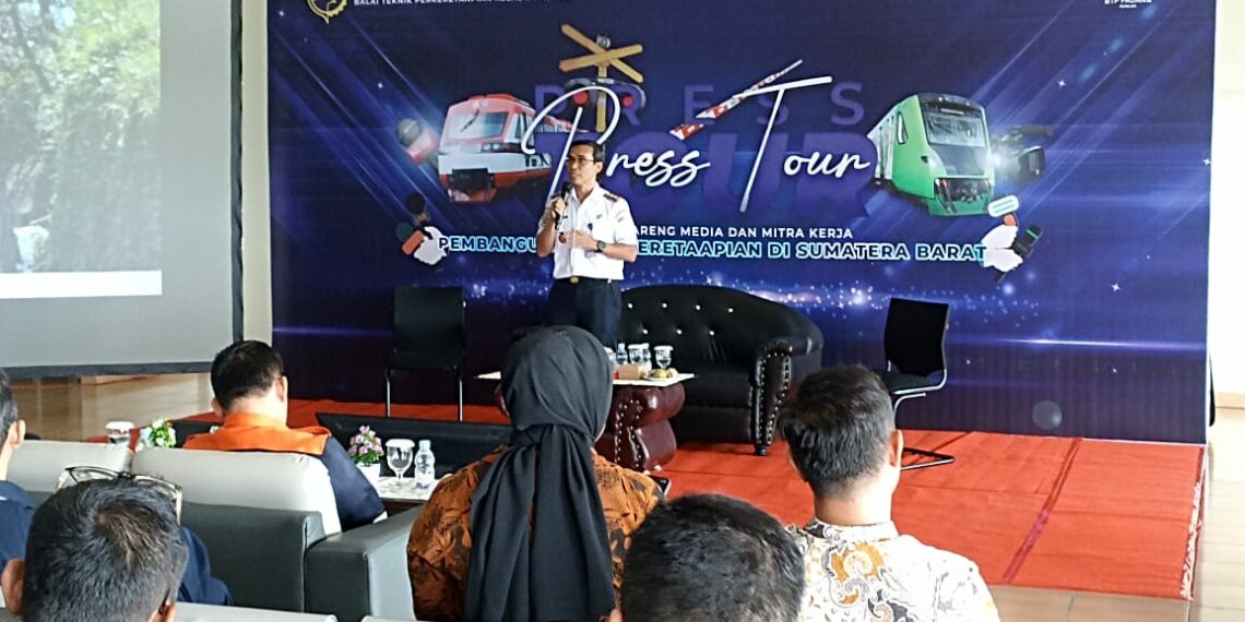 BTP Kelas II Padang Revitalisasi Jalur Kereta Api Nareh-Sungai Limau