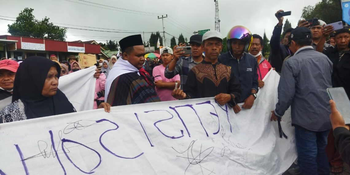 Berikut Isi Tuntutan Solina Terhadap DPRD Kabupaten Solok