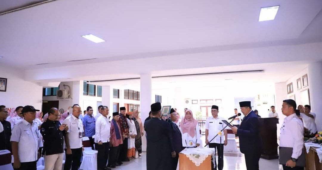 Lantik Dirut Perumda Air Minum Pincuran Gadang, Wako Minta Peningkatan Kualitias Pelayanan