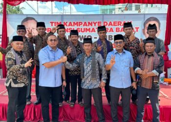 Usai Kelompok Majelis Taklim se-Kota Padang, Ninik Mamak Dari Agam Juga Deklarasi Dukung Prabowo-Gibran