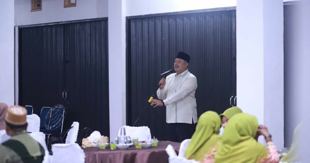 Zul Elfian Umar Buka Bersama Sekaligus Silahturrahmi Bersama Paguyuban se Kota Solok