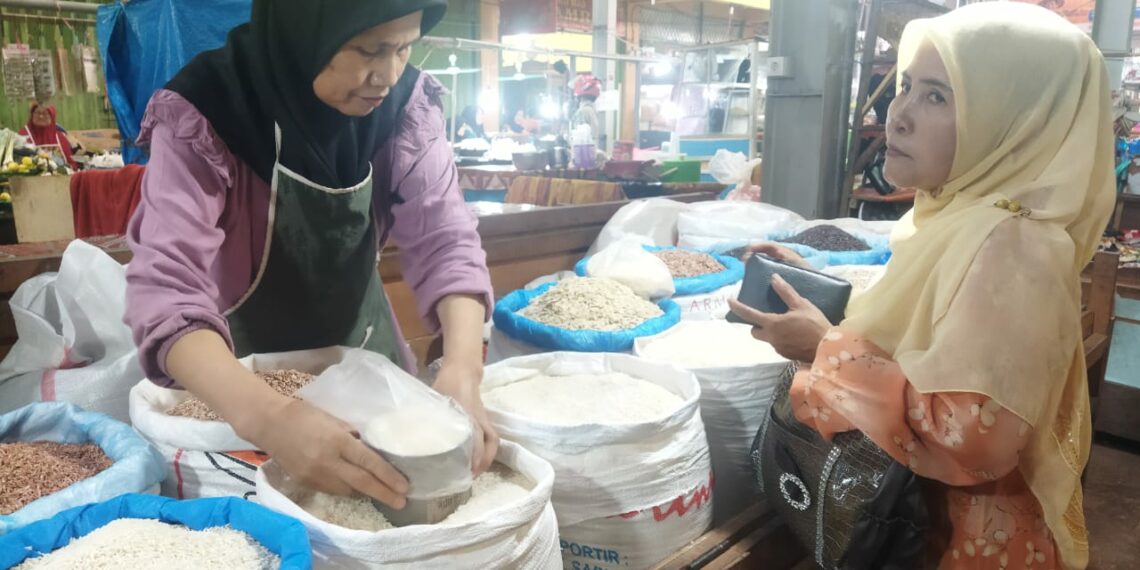 Harga Beras di Solok Melambung Tinggi