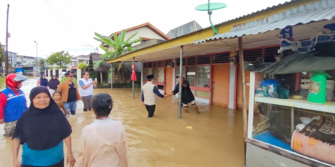 Empat Kelurahan di Kota Solok Terendam Banjir, Ketinggian Air Mencapai Satu Meter
