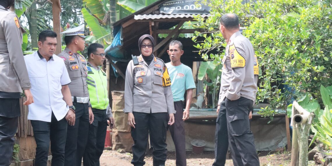 Kapolda dan Wakapolda Sumbar Tinjau Dapur Lapangan dan Pos Kesehatan di Pessel