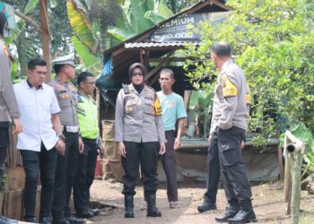 Kapolda dan Wakapolda Sumbar Tinjau Dapur Lapangan dan Pos Kesehatan di Pessel