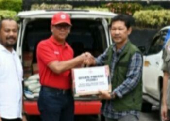 Distribusikan Bantuan Sembako Semen Padang dan rekanan, Dinas ESDM Koordinasi dengan BPBD Sumbar