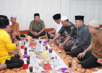 Wakil Wali Kota Padang Hadiri Buka Puasa Bersama Jamaah Masjid Imaduddin