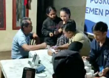 Pasca Banjir, Tim Medis Semen Padang Hospital Layani Keluhan Kesehatan Masyarakat Nagari Surantih