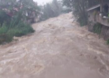 Hujan Deras Beberapa Sungai Meluap, Ganggu Sejumlah Intake Perumda Air Minum Kota Padang