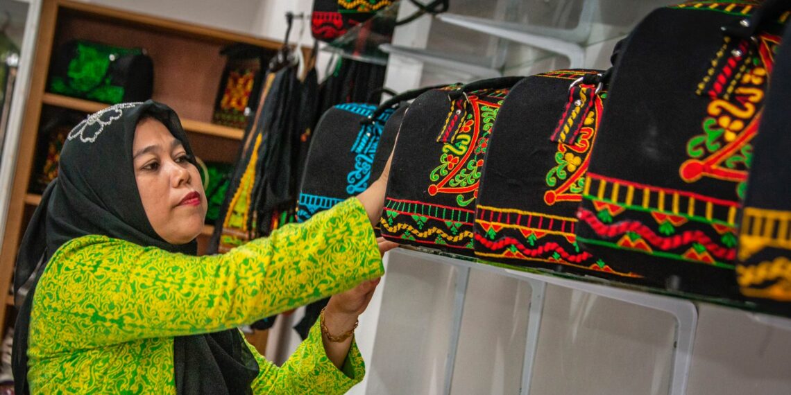 Wanita Tangguh Ini Bisa Jadi Pengusaha Sukses Berkat Holding Ultra Mikro BRI