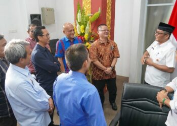 Wujudkan Bus Listrik Sebagai Armada Trans Padang, Perumda PSM Resmi Jalin  MoU dengan Blue Bird