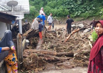 Identitas 9 Korban Meninggal Dunia Akibat Banjir Bandang di Agam yang Telah Terindentifikasi