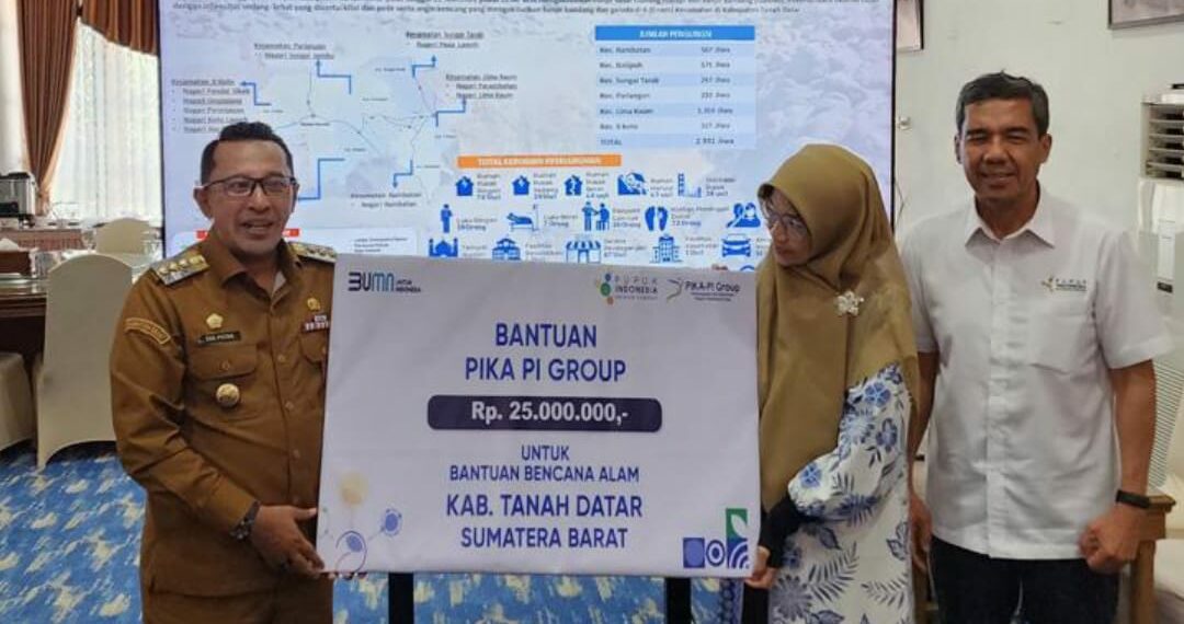 PT Pupuk Indonesia Salurkan Bantuan Bagi Warga Terdampak Bencana di Tanah Datar