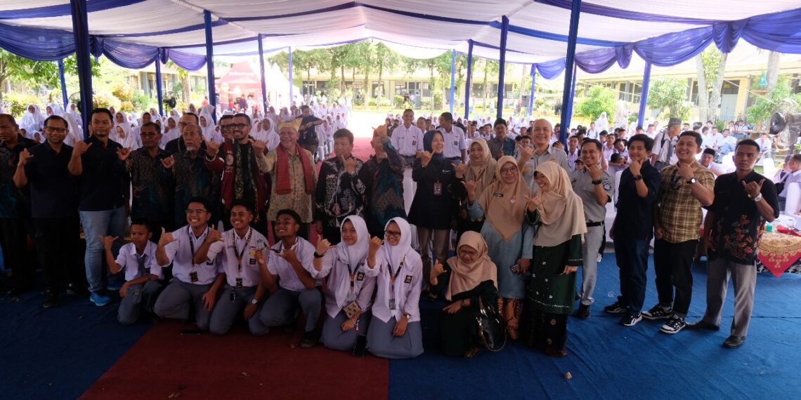 Pesan Menteri BUMN Erick Thohir Kepada Gen Z di Padang Terkait Perkembangan Teknologi