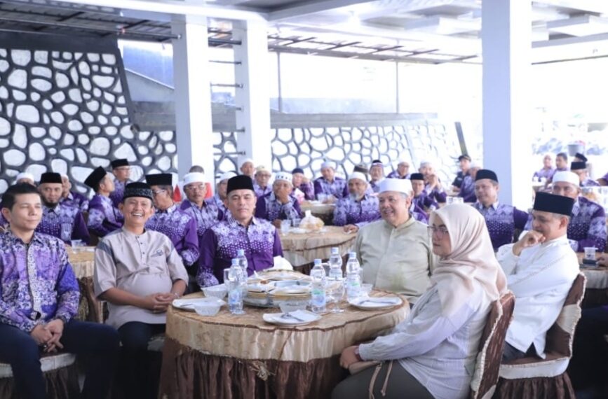 Pemko Solok Gelar Syukuran Kepulangan 139 Jemaah Haji