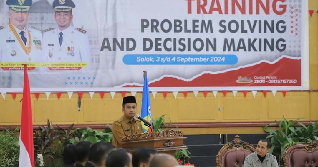 Tingkatkan Kapasitas, Pejabat Administrator Pemko Solok Ikuti Training Problem Solving