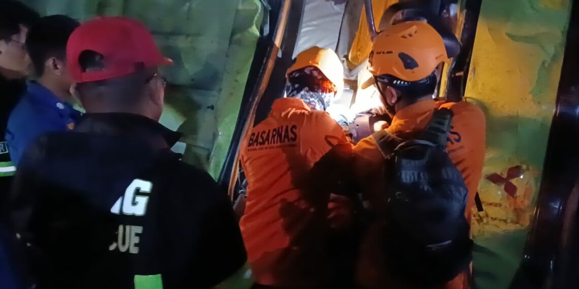 Kecelakaan di Panorama 2 Jalur Padang-Solok, Satu Orang Dilaporkan Meninggal