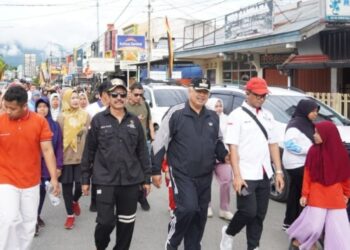Peringati World Walking Day, Ribuan Warga Ikuti Jalan Sehat yang Diadakan KORMI Kota Solok